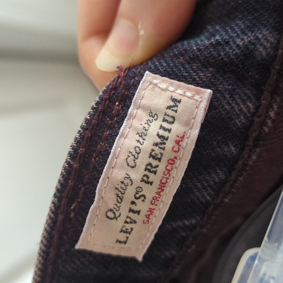 Levis Premium Ribcage Wide Leg - Picture 8 of 9